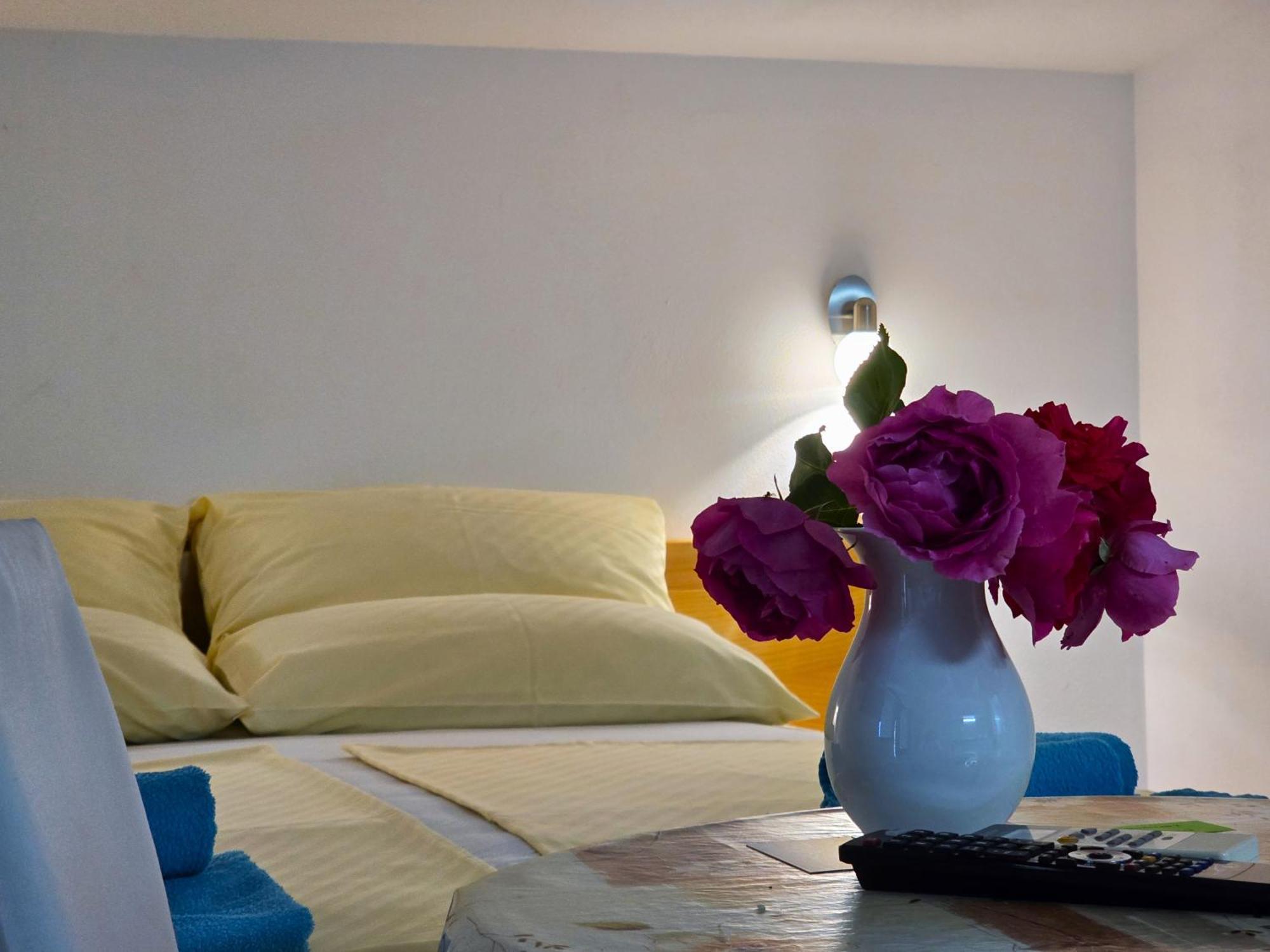 Keser Apartments Rovinj Exterior foto
