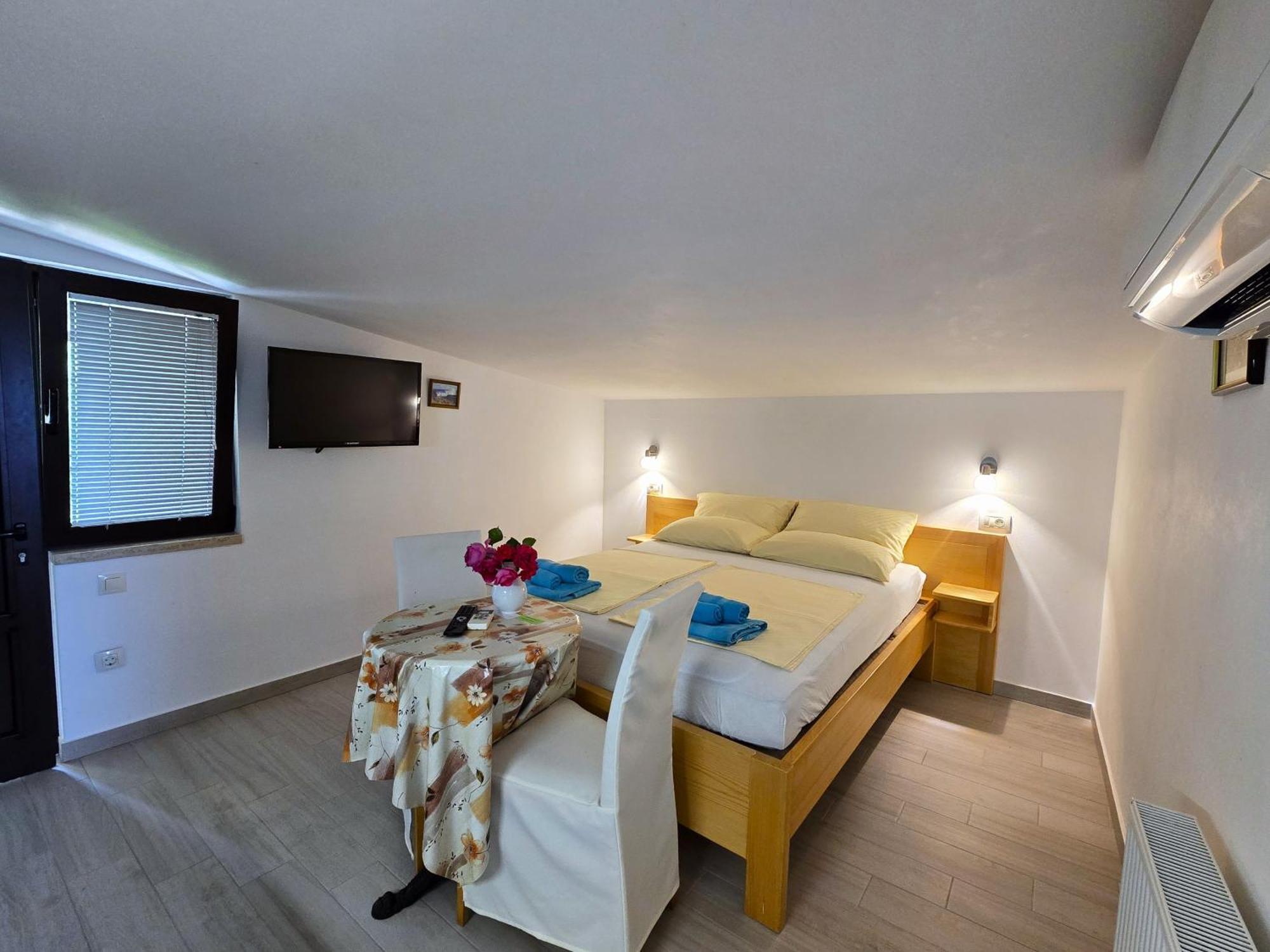 Keser Apartments Rovinj Exterior foto